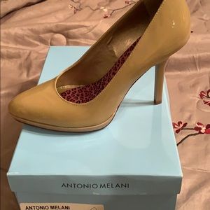 Antonio Melani Patent Nude Pumps